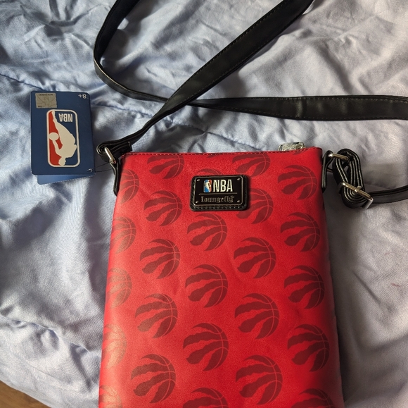 Toronto Raptors Side Purse New** - Picture 2 of 3